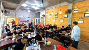 UMKM Kota Pekanbaru Belajar Langsung Ke Jogja - Pak Suryadin Laoddang Mengsi Workshop